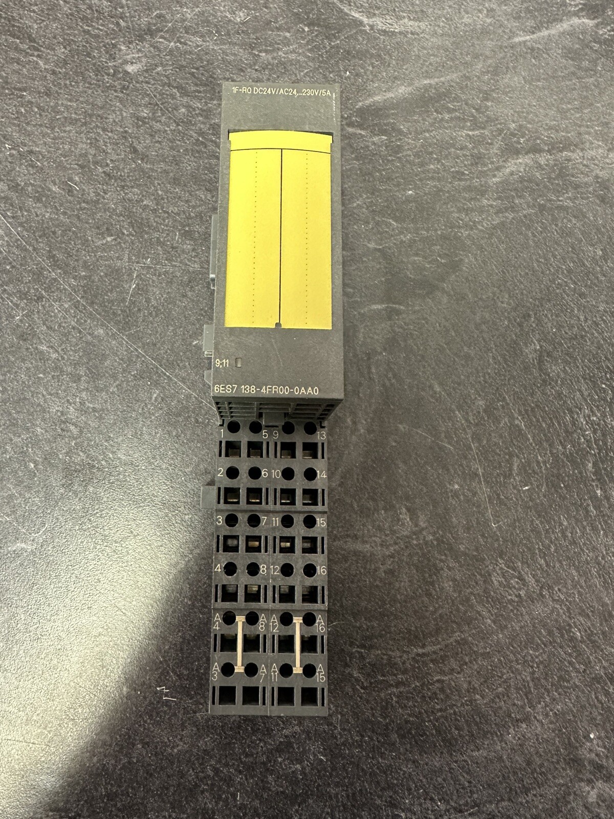 Siemens Simatic S7 Relay Output Module 6ES7 138-4FR00-0AA0 2 Channels with base