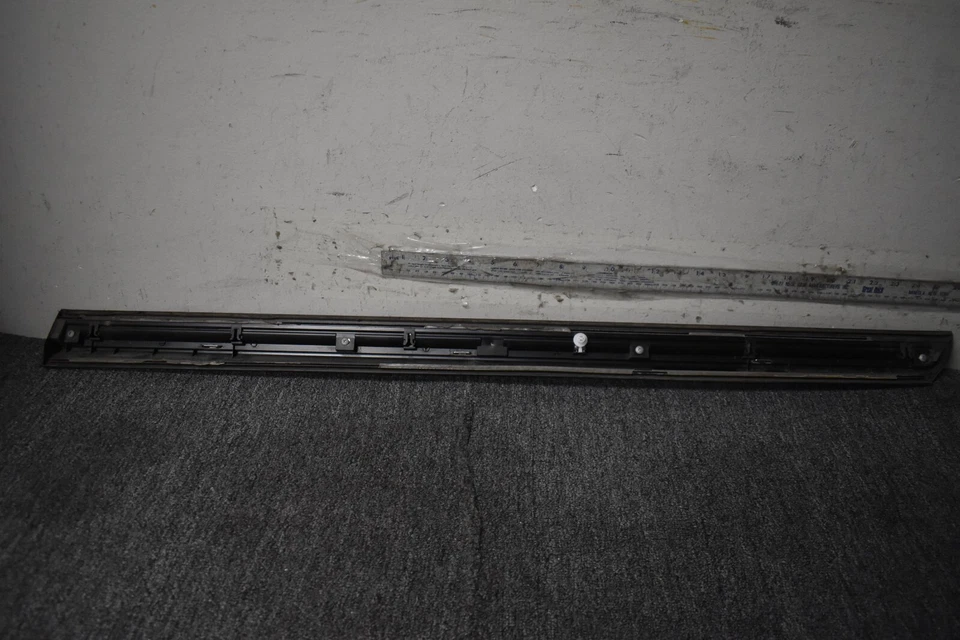 2014-2017 INFINITI QX70 БАЗОВЫЙ МОЛДИНГ ДВЕРИ ЗАВОДСКОЙ OEM - Изображение 4 из 4