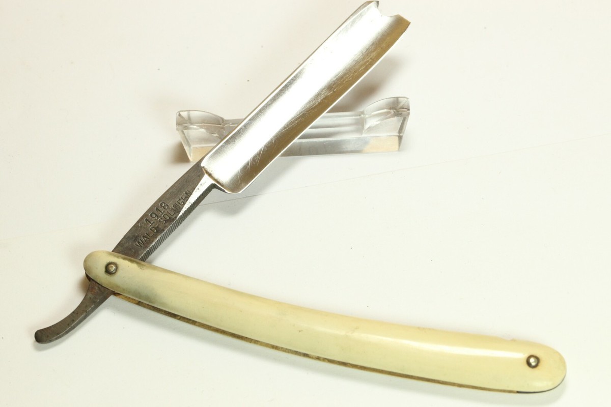 RHALGERMANHOLLOWGROUND SOLINGENとその他３本セット OLD Vintage German GONG RAZOR Solingen Engraved Straight