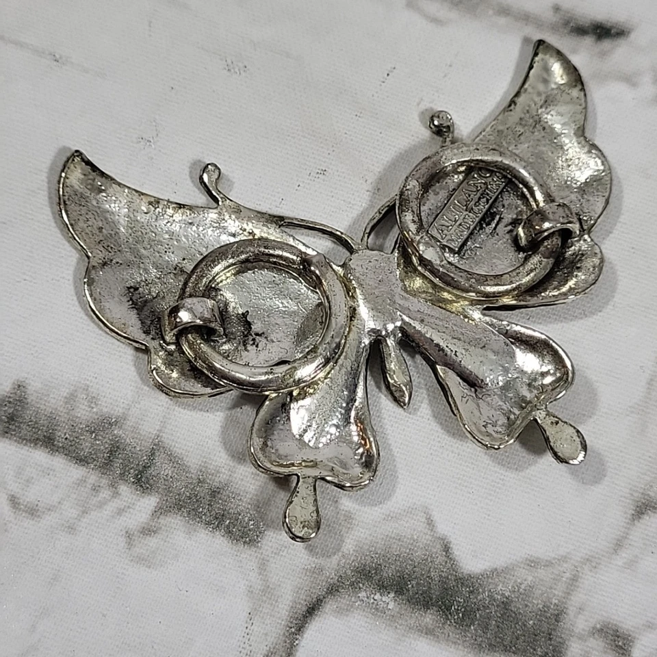 Alilang Ali Lang Mariposa Colgante Tono Plateado Doble Lazo Dije Distintivo Foto 3 de 4
