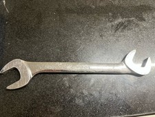 Snap On 1" SAE Four-Way Angle Head Open-End Wrench VS32B