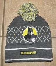 NEW Boys Youth One Size Fits Most Dark Gray BATMAN Sweater Beanie Pom Pom Cap
