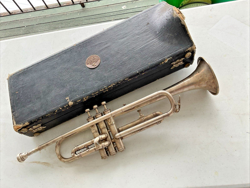 Vintage Early Frank Holton & Co Heim Model 1  Mouth Piece in original case