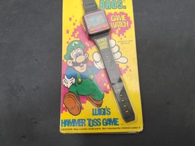 1990 Super Mario Bros. Luigi&rsquo;s Hammer Toss Nelsonic Game Watch - WORKING