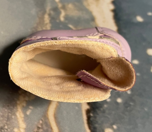 Patines de ensayo morados American Girl Mia's - Imagen 3 de 5