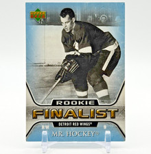 Gordie Howe Mr. Hockey 2005-06 Upper Deck NHL Rookie Finalist #70 Red Wings HOF