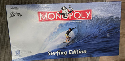 Monopoly Surfing Edition 2003 Board Game California Surf COMPLETE USAopoly NICE!