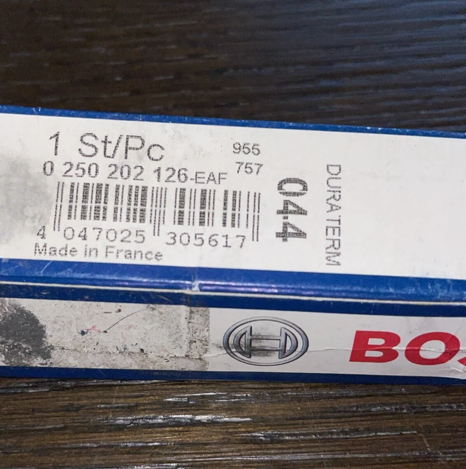 4 nuevas bujías incandescentes diésel para Pontiac Bonneville 6000 Grand Prix BOSCH 1980-1985 Foto 2 de 2