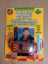 1995 NASCAR Upper Deck McDonald's #94 Bill Elliott 1/64 Ford Thunderbird+ Card 