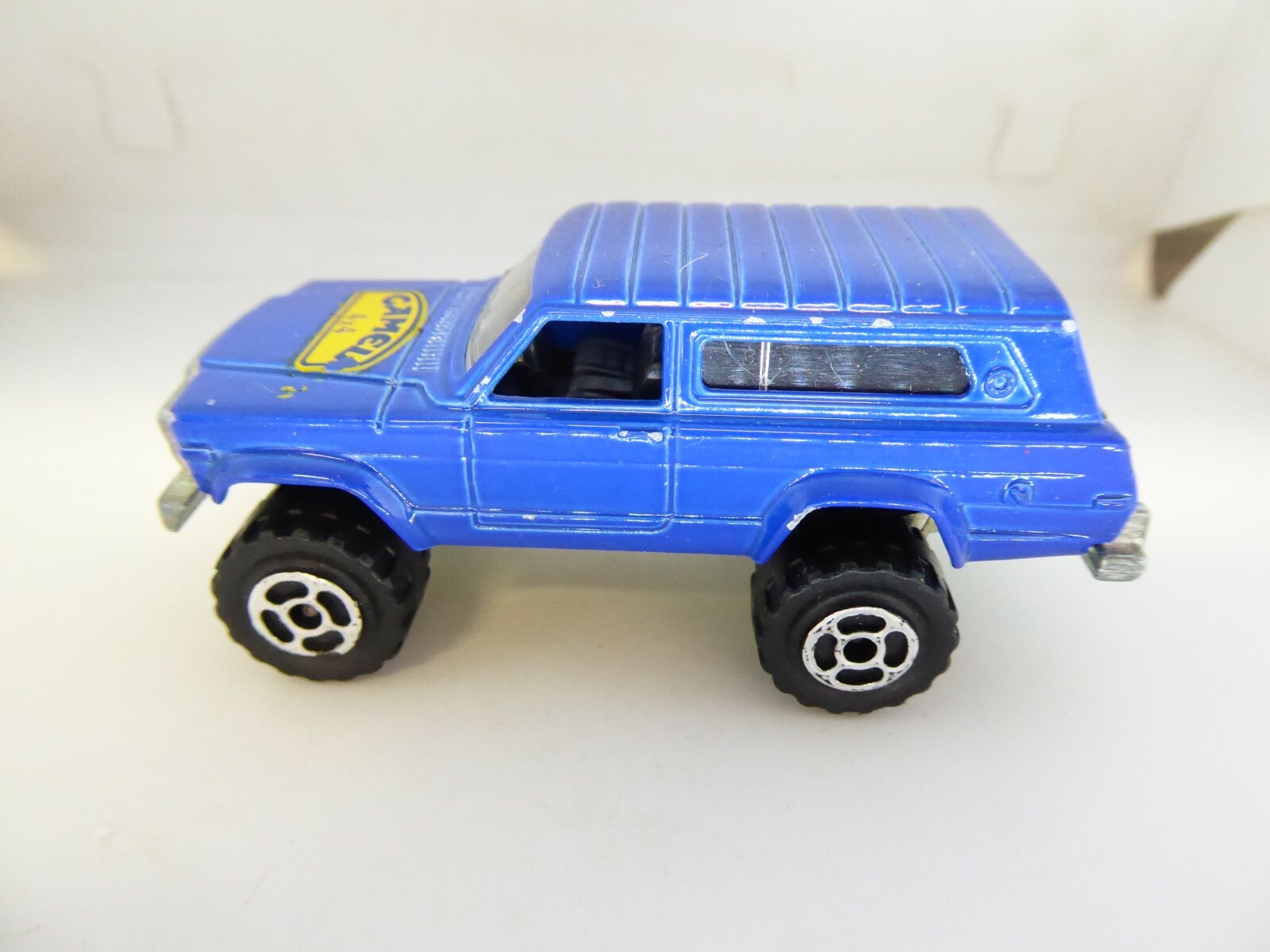 MAJORETTE 4X4 blazer majopub CAMEL + second version militaire jamais
