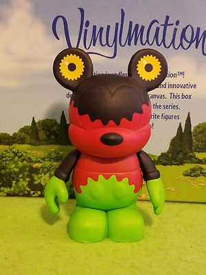 DISNEY Vinylmation 3'' Park Set 3 Urban Gears Red Green Black