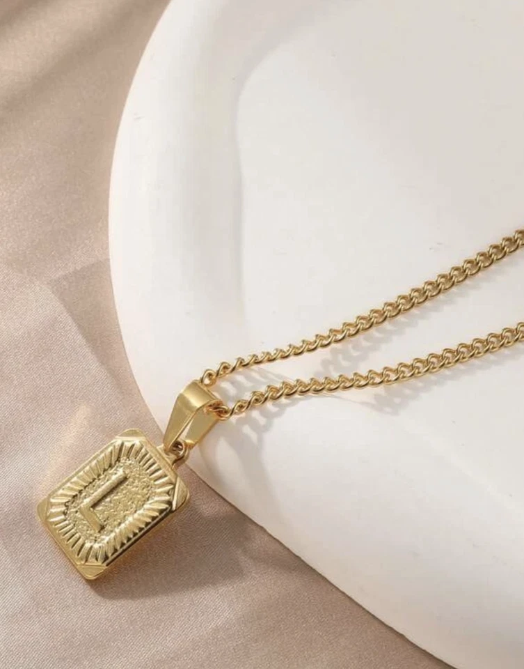 Cadenas de Oro 14K ® Joyeria para Hombre Mujer Gargantilla Collar con Iniciales - Image 3 of 4