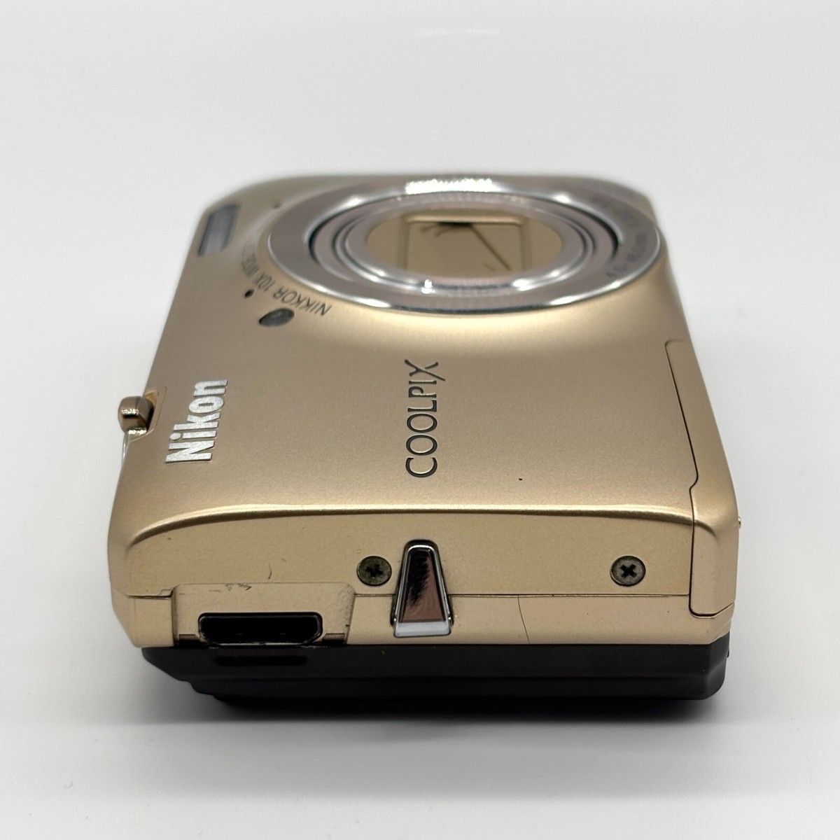 N-Mint Nikon COOLPIX S6300 Gold 16.0MP Digital Camera N-Mint Nikon COOLPIX S6300 Gold 16.0MP Digital Camera