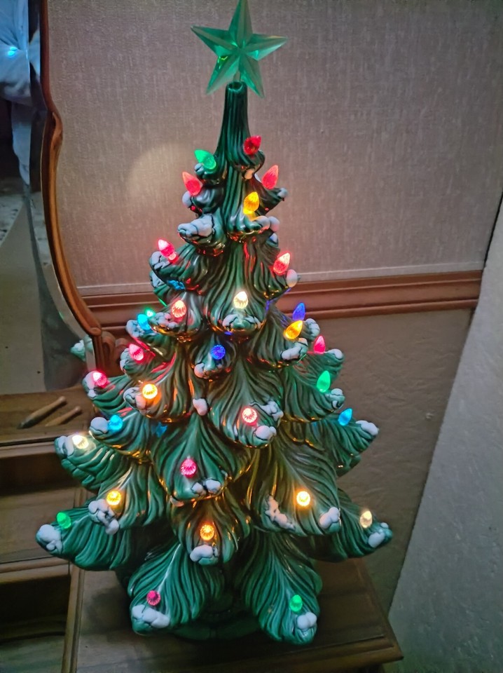 Vtg 1970s Atlantic Mold Ceramic Christmas Tree w/Base Large Green 21