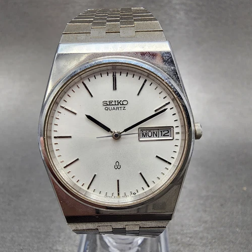 Seiko Watch Men 32mm White Dial Silver Tone Daydate 9063-6020 New Battery