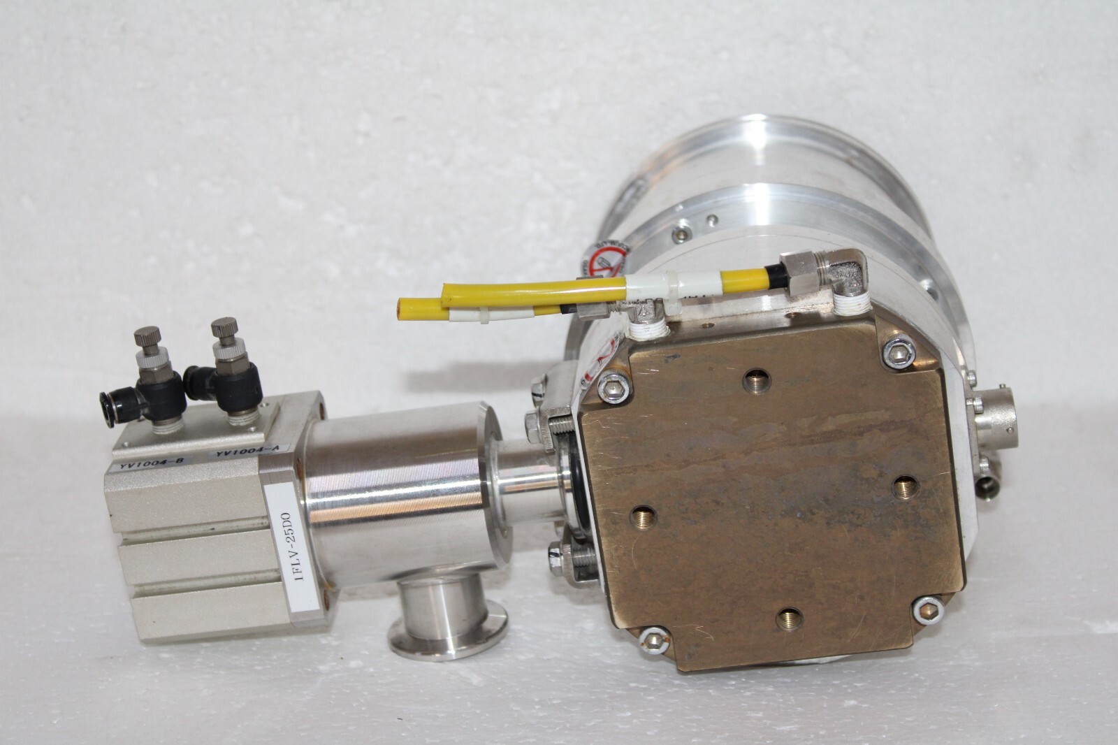 OSAKA VACUUM TG221FRWB-50 COMPOUND MOLECULAR PUMP