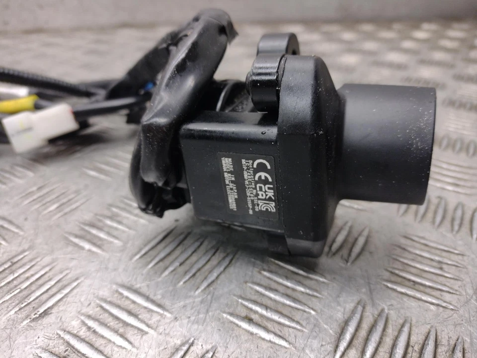 Schlosssatz Yamaha YZF R1 F R1M 21 (YZF1000D) Bj 2024 - Bild 4 von 4