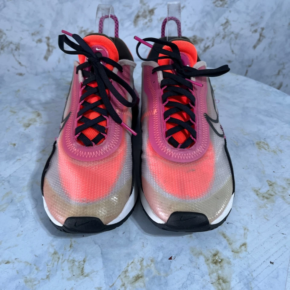 Nike Air Max 2090 Mujer Talla 8.5 Zapatos Negro Rosa Atlético Bajo Entrenador Tenis Foto 3 de 4