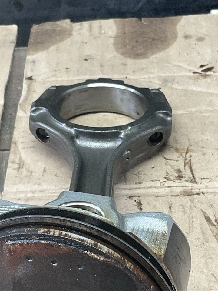 07-08 Nissan Infiniti G35 350Z VQ35HR pistón izquierdo y biela A2010-EY01B Foto 4 de 4