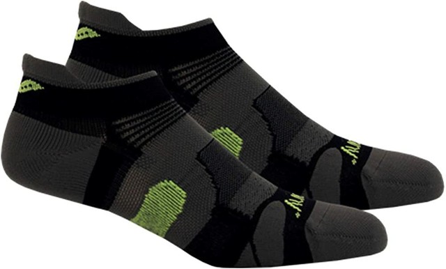 saucony socks mens
