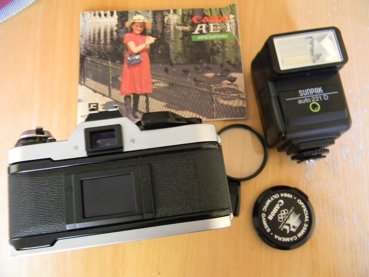 Canon AE-1 Program Camera w/ FD 50mm F/1.8 Lens Instruction Manual