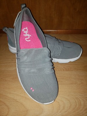 ryka nell walking shoe