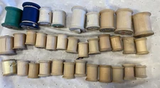 34 Vintage Empty WOODEN SEWING THREAD SPOOLS ~ Mixed Colors/Sizes ~ Crafts