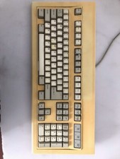 VINTAGE HYUNDAI KEYBOARD