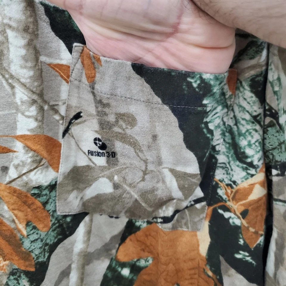 Outfitters Ridge Men's Big & Tall Camo Hunting Long Sleeve Pocket Tee Sz 2XL - Image 3 of 4