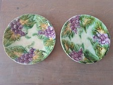 Coppia Piatti Barbotine Ceramica Francese Uva Raisin Antico Patina Originale 