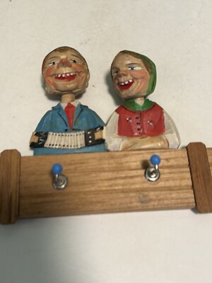VTG O. MAEDER LUCERNE HAND CARVED MAN WOMAN Wall hang hook SWITZERLAND RARE
