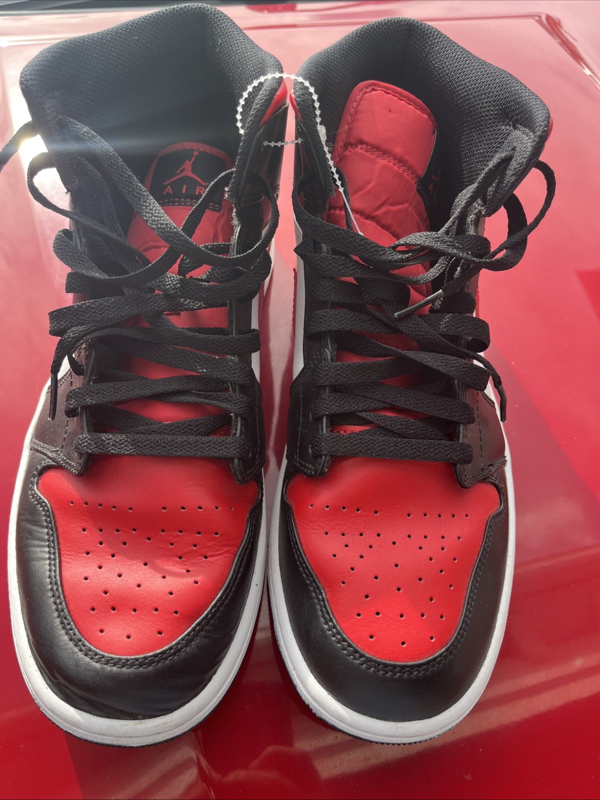 Air Jordan High Tops Size 10.5 - image 5
