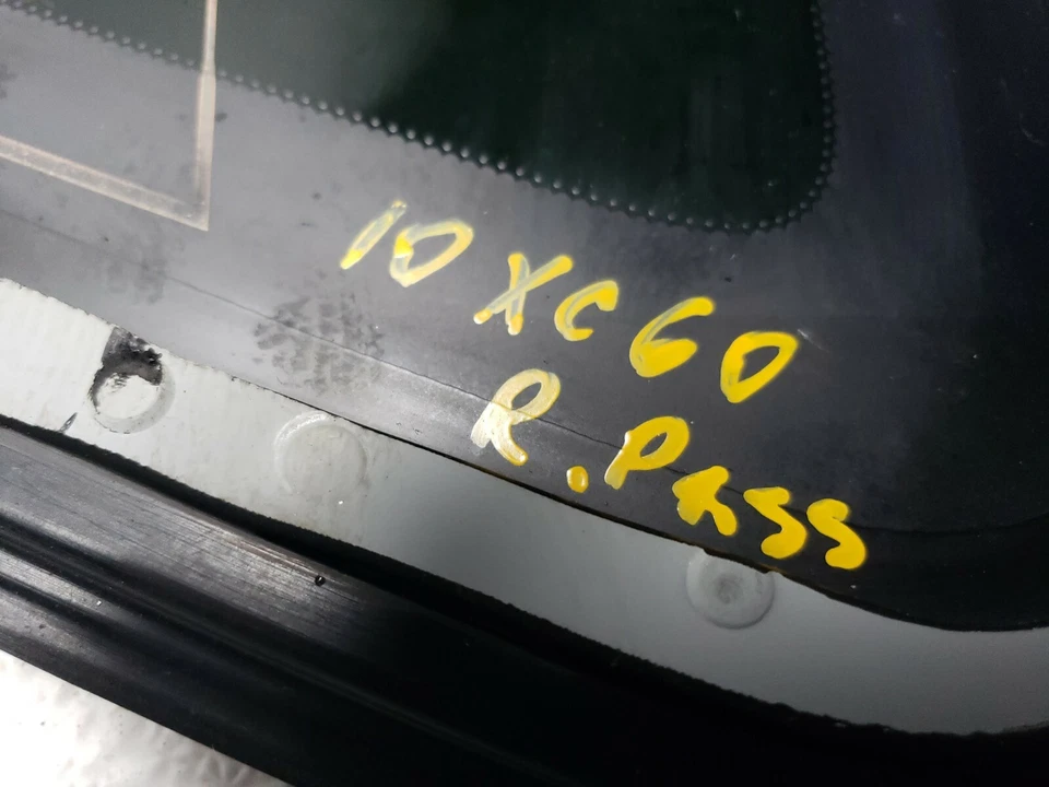 10 11 12 13 VOLVO XC60 TRASERO DERECHO PASO CUARTO VENTANA CRISTAL OEM Foto 3 de 4