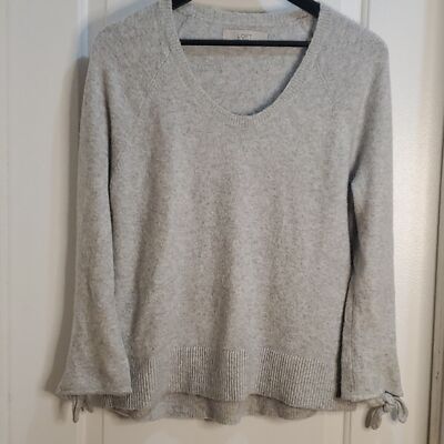 LOFT tie sleeve sweater size Medium grey