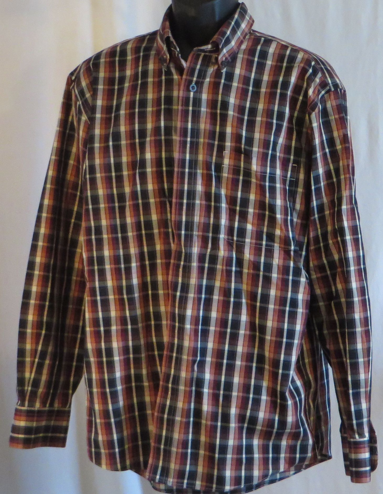 Mens Cabelas Button Down Plaid Outfitter Series S… - image 1