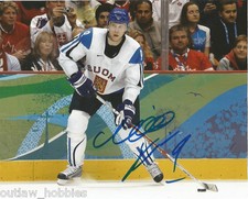 Finland Mikko Koivu Signed Autographed 8x10 Photo COA 