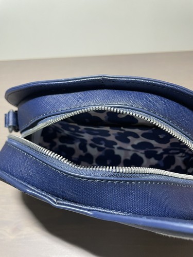 Cath Kidston - Navy Cat Face Shaped Small Handbag Used/PreLoved Great Condition - Picture 16 of 18