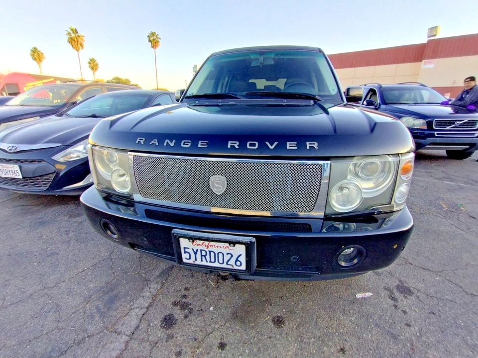 2004 Land Rover Range Rover  - Image 3 of 4