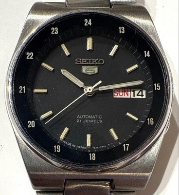 Seiko 5 Automatic Watch 21J Day-Date Black Dial Stainless Steel SA621