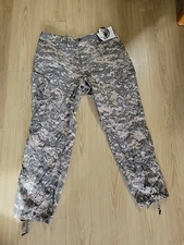 USGI US Military Army Combat Uniform ACU Pants XL REGULAR New with Tags