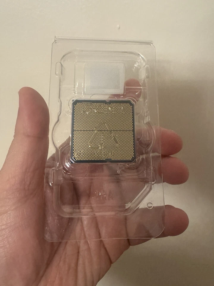 amd ryzen 7 9700x 8-core - Image 2 of 2