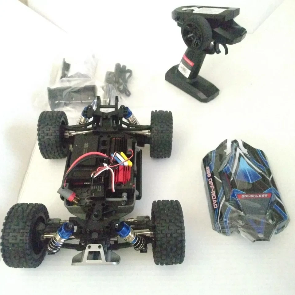 MJX HYPER GO 16207 HIGH SPEED RC BUGGY 1/16 BRUSHLESS 4WD 65KMH RTR 3S VERSION5c - Image 3 of 4