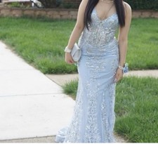 Light Blue Beaded Embroidered Mesh Mermaid Gown V-Neck Sleeveless Formal Dress