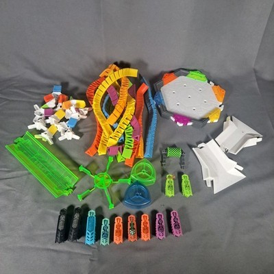 Hexbug Nano Track Set Lot Robotic Bugs Habitat Pieces Connectors STEM Toys