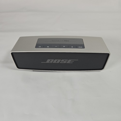 Bose SoundLink Mini Portable Bluetooth Speaker (1st Gen) Silver As-Is NO BATTERY