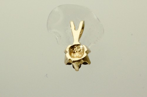 14k Yellow Gold Unmarked Diamond & Sapphire Small Flower Pendant 0.6 G (PEN9212) - Picture 4 of 5