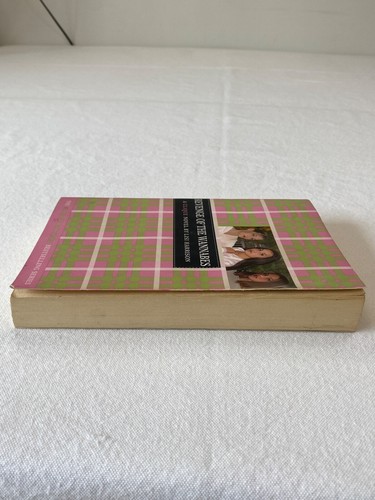 Revenge Of The Wannabes A Clique Novel Paperback Lisi Harrison -Good - Picture 5 of 6