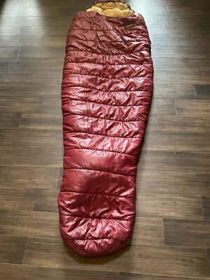 Ultimate EquipmentBurgundy Vintage 2/3 Season Sleeping Bag