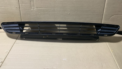 2013-2018 Ford C-Max Bumper Cover Grille DM51R17K945