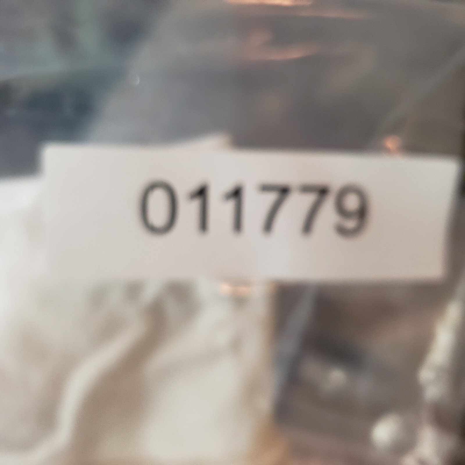 Universal Studios Shirt Mens Extra Large Long Sleeve Xmas Spongebob White Adult